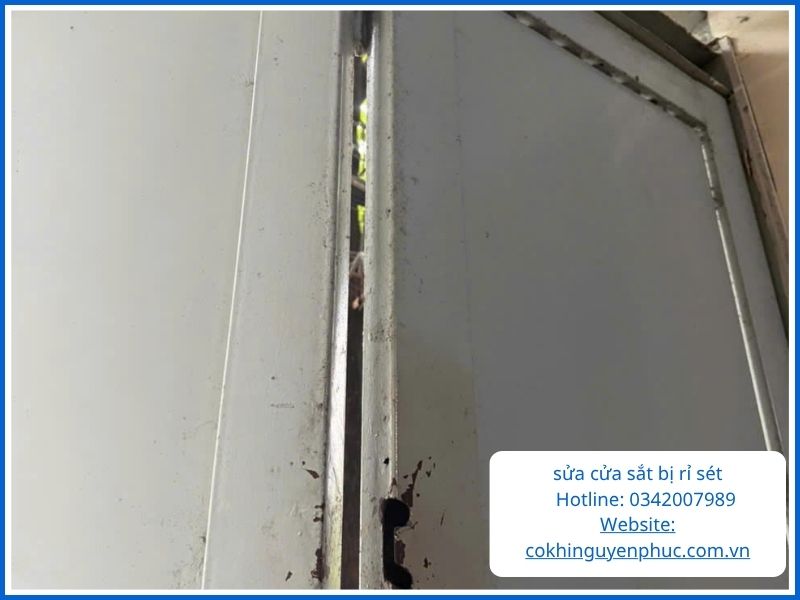 Câu hỏi thường gặp về sửa cửa sắt hóc môn