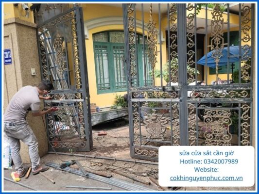 Sửa Cửa Sắt Cần Giờ Uy Tín: Thợ Giỏi, Giá Rẻ, Phục Vụ 24/24