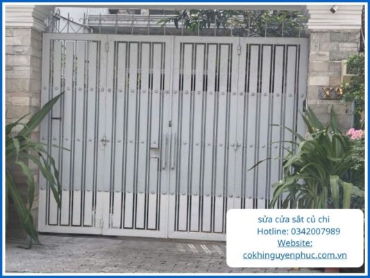 Sửa Cửa Sắt Củ Chi 24/24: Uy Tín, Giá Rẻ, Xử Lý Gỉ Sét Triệt Để