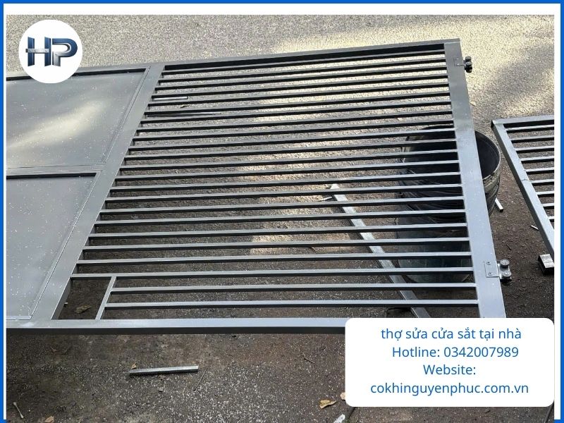 Tại sao nên chọn dịch vụ sửa cửa sắt Tân Bình của chúng tôi?