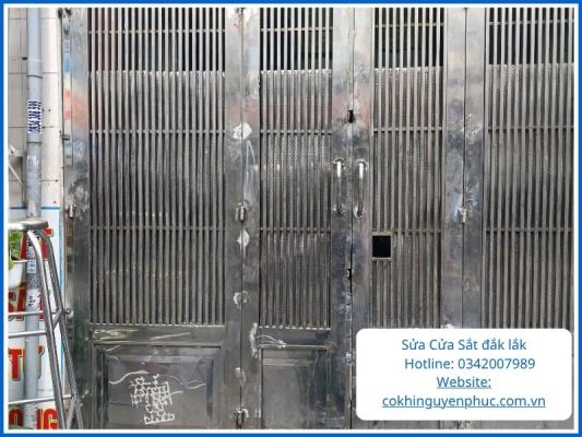 Sửa Cửa Sắt Đắk Lắk Uy Tín – Thợ Sửa Tại Nhà 24/7 Giá Rẻ
