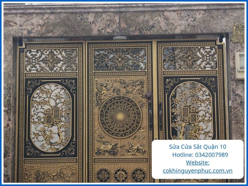 Sửa Cửa Sắt Quận 10: Dịch vụ Uy Tín, Thợ Đến Ngay Sau 30 Phút