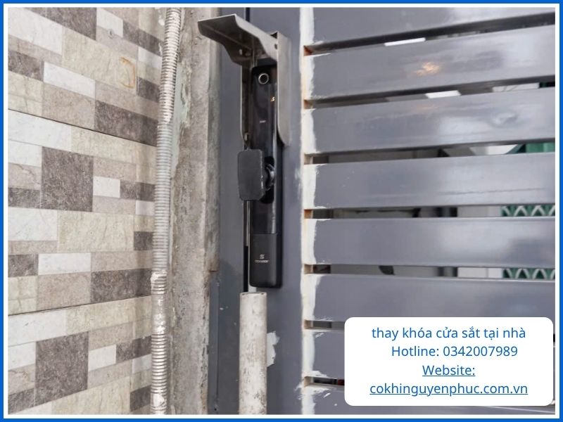 Những hư hỏng thường gặp cần gọi thợ sửa cửa sắt ngay