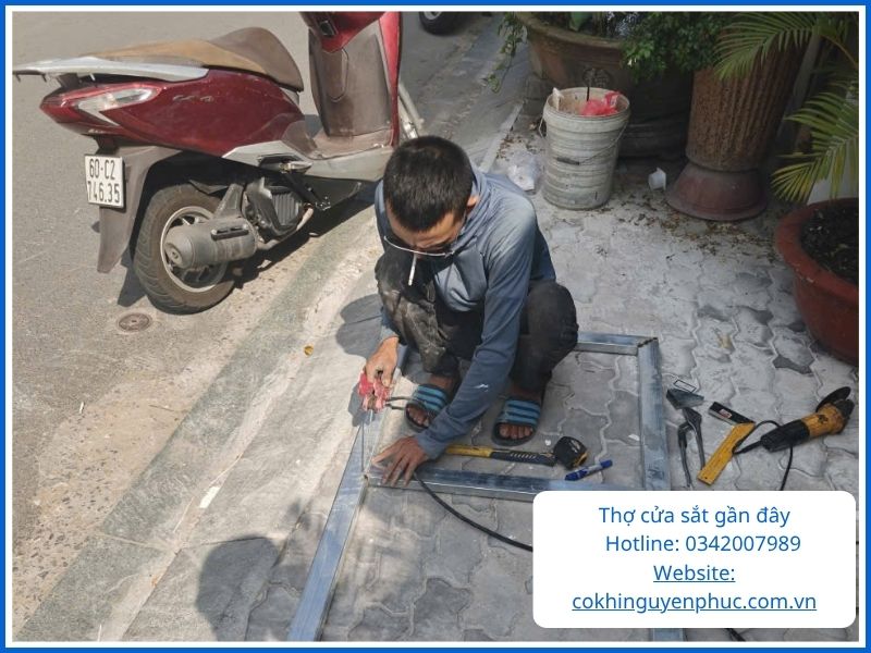 Câu hỏi thường gặp khi sửa cửa sắt 