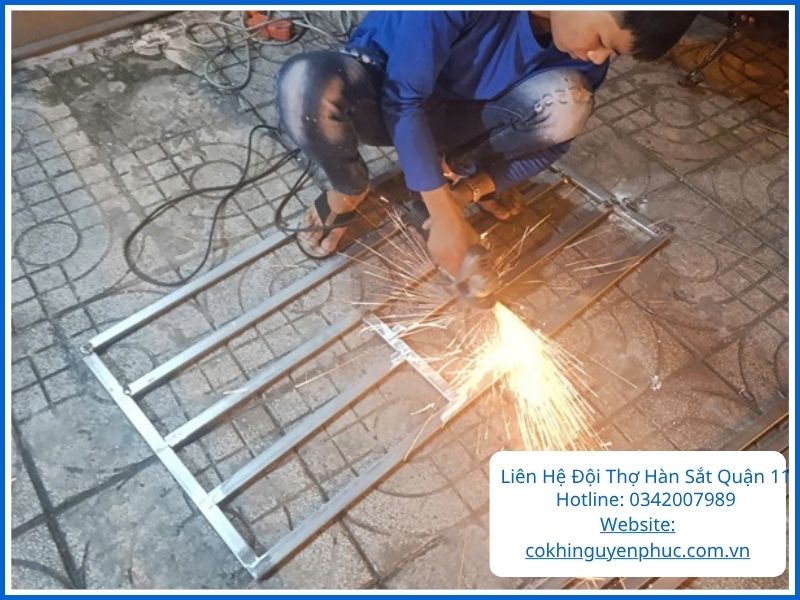 Thông Tin Liên Hệ Đội Thợ Hàn Sắt Quận 11