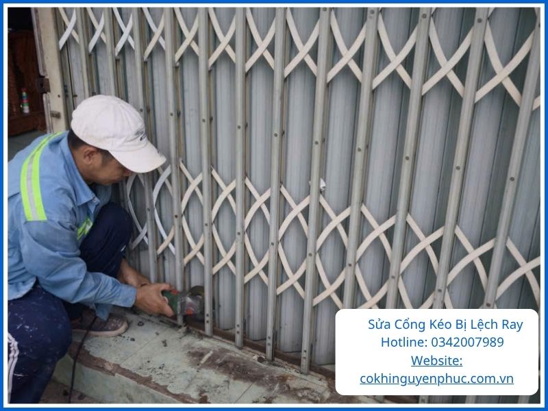 Phương Án Sửa Cổng Kéo Bị Lệch Ray Và Gia Cố Hàng Rào Sắt Đạt Chuẩn
