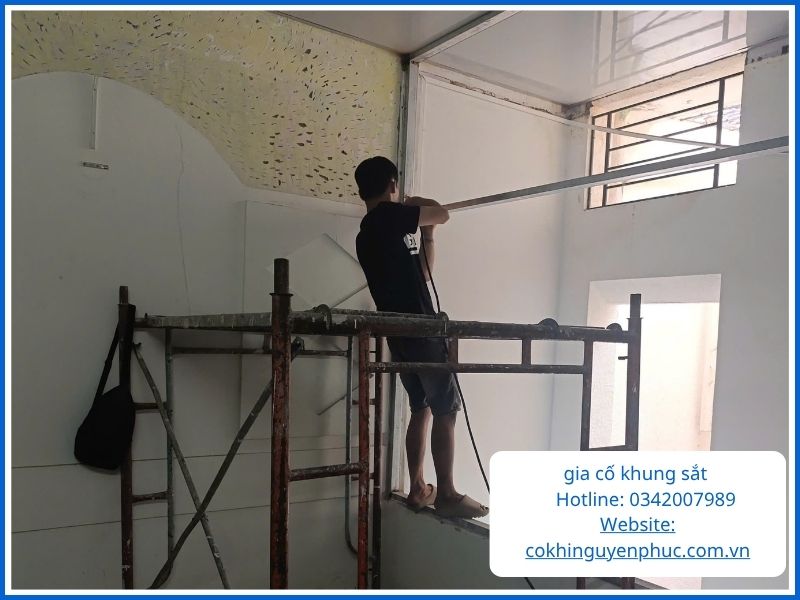 Quy Trình Phục Vụ Của Đội Ngũ Thợ Cơ Khí Tại Nhà