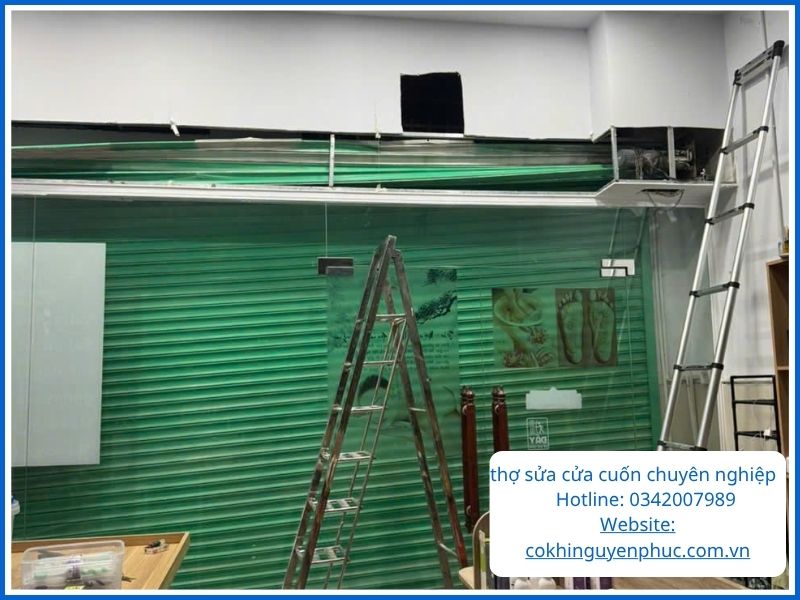 Lý Do Nên Chọn Dịch Vụ Sửa Cửa Cuốn Quận 1 Của Cơ Khí Nguyễn Phúc