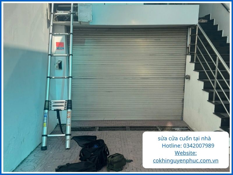 Quy trình sửa cửa cuốn tại nhà